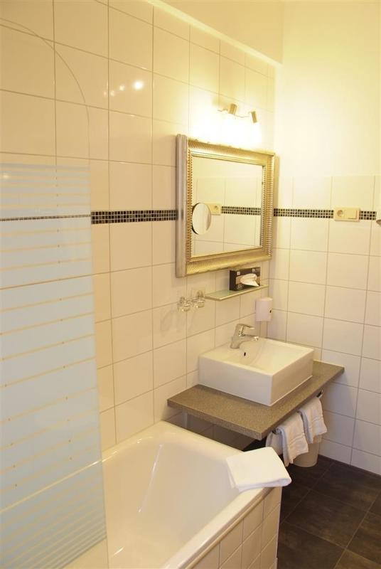 Arena Hotel Gelsenkirchen Ruang foto